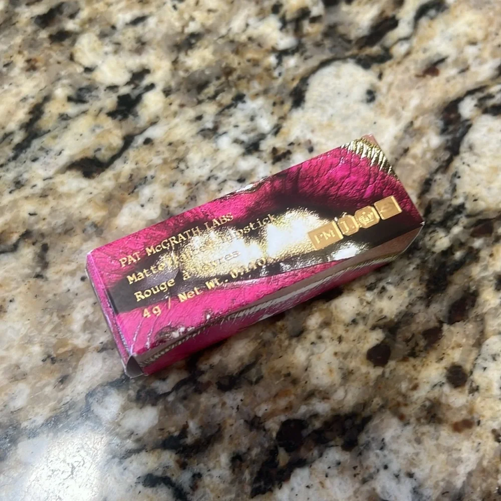 🌙🐻Pat McGrath Divine Indiscretion Mattetrance Lipstick